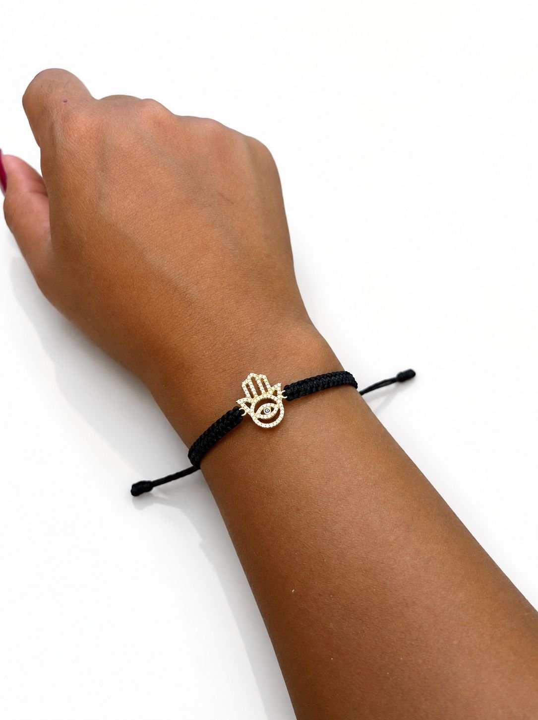 Pulsera Negra Mano de Hamsa - Image 2